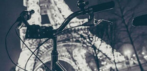 Meia-Noite em Paris by Bike